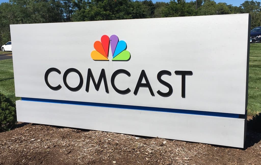 Comcast medya ve geniş bant özelliklerini bölüyor