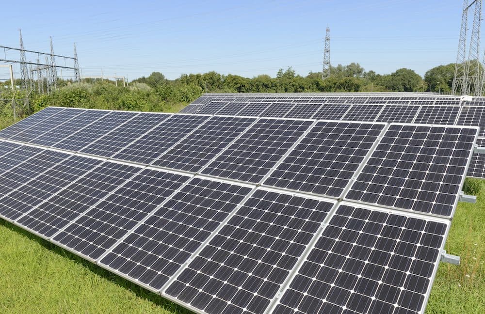 Yükselen güneş enerjisi ve hidroelektrikteki artış ABD şebekesinden daha fazla kömürün çıkmasına neden oluyor