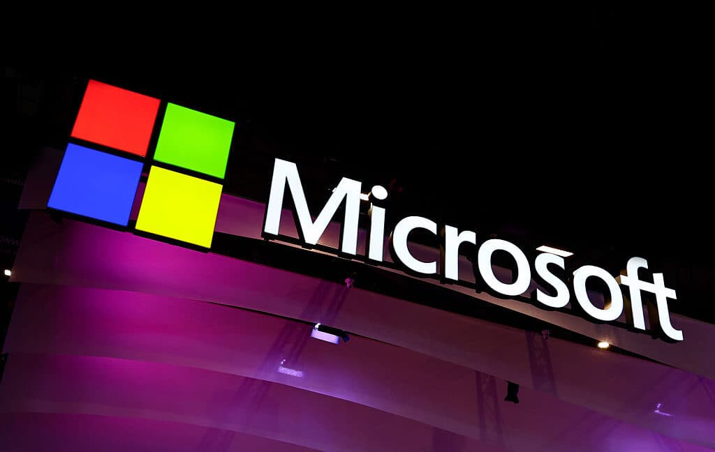 Federal siber uzmanlar Microsoft'un bulutunu "bok yığını" olarak nitelendirdi, yine de onayladı