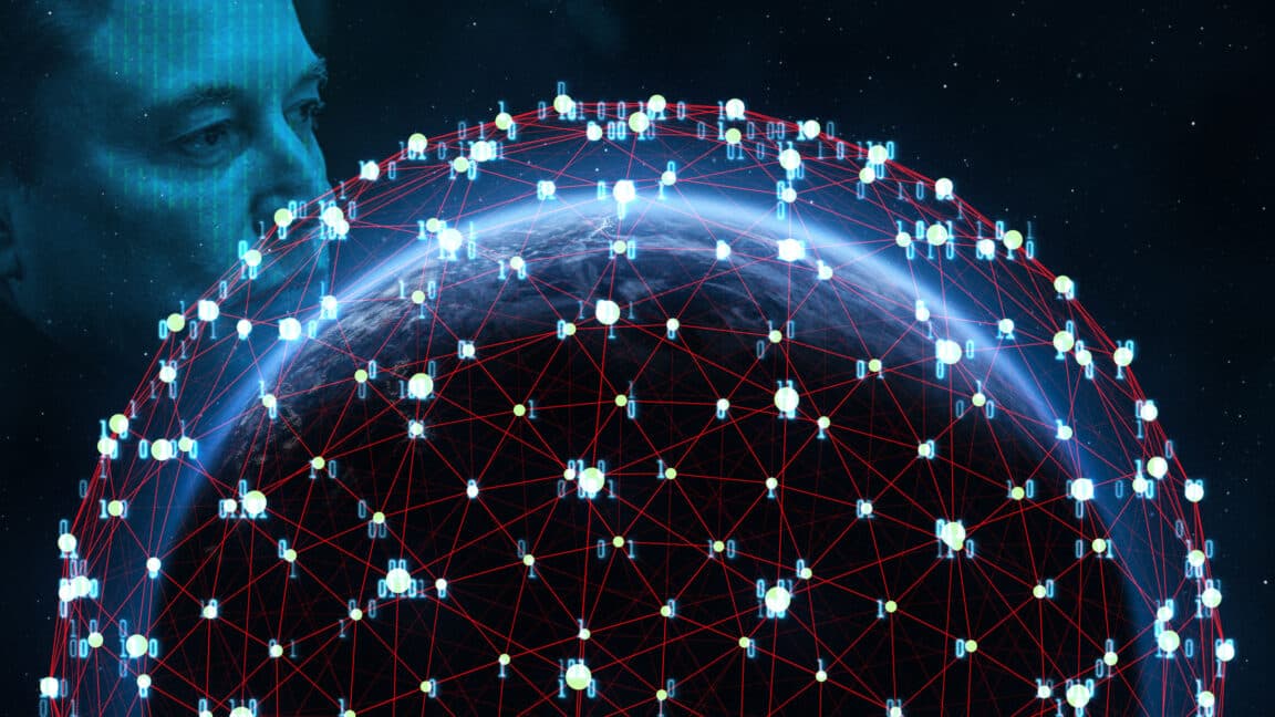 Starlink uydusu "onlarca nesneye" ayrılıyor; SpaceX "anormalliği" doğruladı