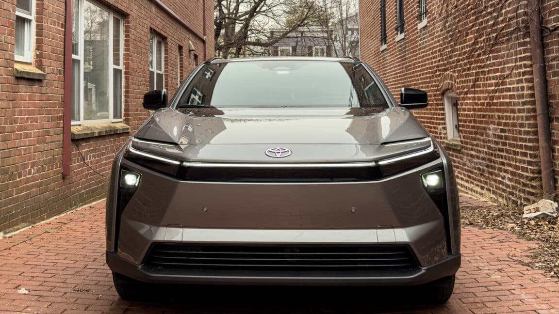Ve en gelişmiş EV ödülü 2026 Toyota bZ'ye gidiyor