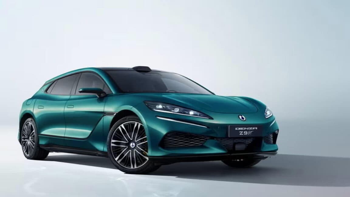 BYD'nin en yeni EV'leri yalnızca 12 dakikada tam şarja yaklaşabiliyor