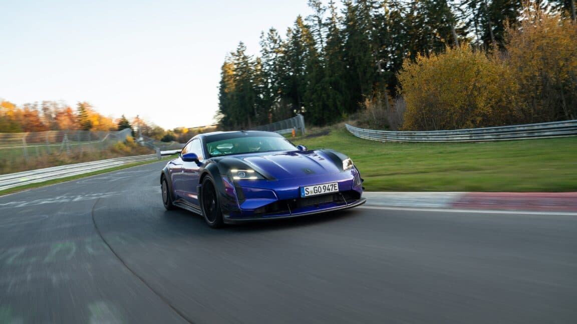 Porsche Taycan'ınız Nürbugring'de çok mu yavaş? Bu Manthey Kitine ihtiyacın var.