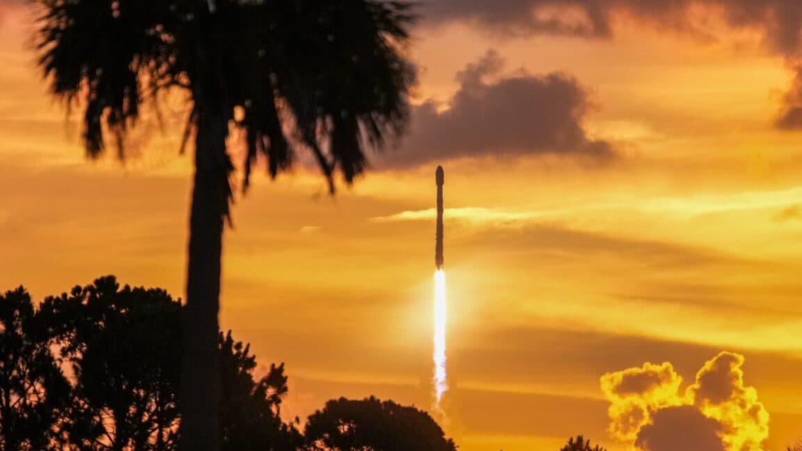 Roket Raporu: Blue Origin patlaması hâlâ manşetlerde; Impulse para topluyor