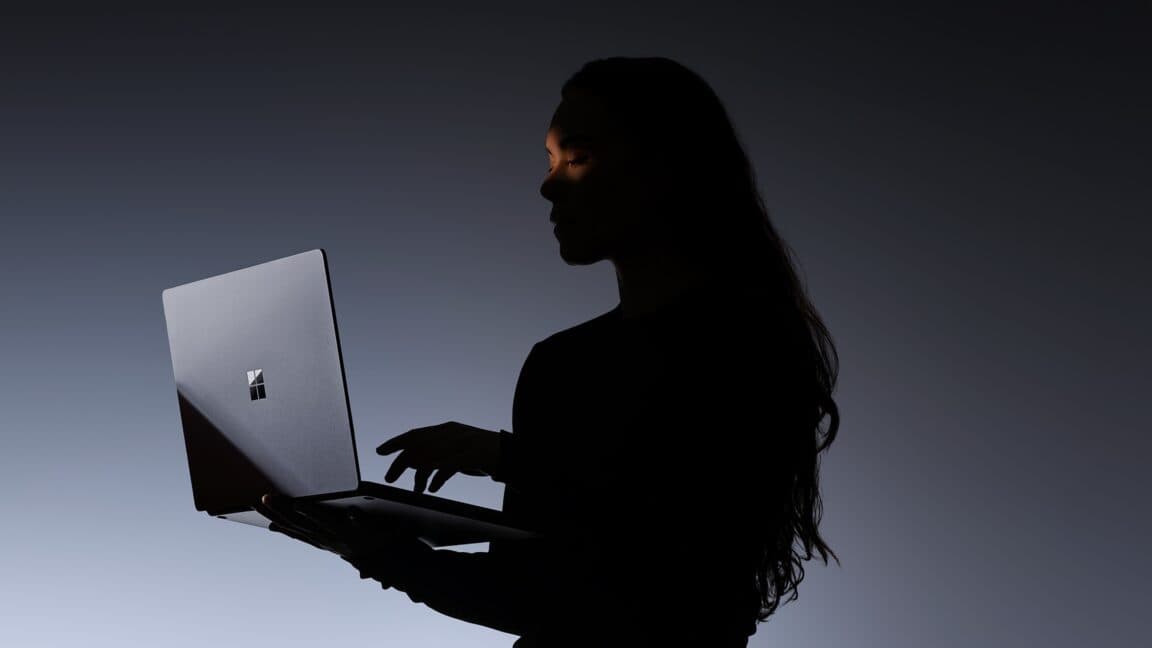 Microsoft'un Surface Laptop Ultra, ilk gerçek MacBook Pro rakibine benziyor