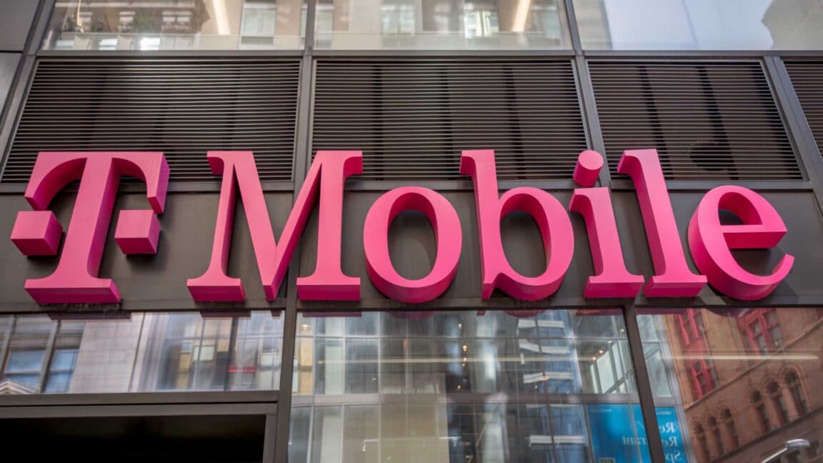 T-Mobile, bazı kullanıcıların ücretsiz hatlarını iptal ederek plan geçişini zorlaştırdı