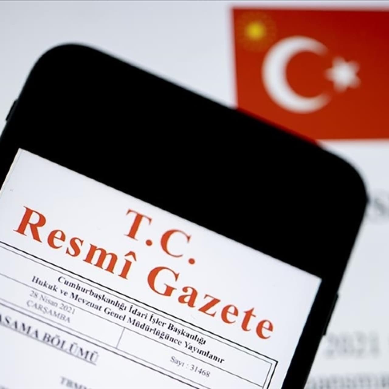 Üst kademe kamu yöneticilerinin atanma usullerinde değişiklik