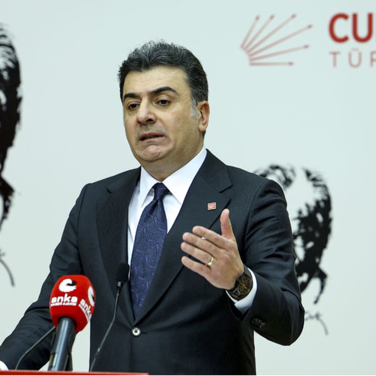 CHP Sözcüsü Emre: Bu dosyayı savunacak hukukçu bulamazsınız