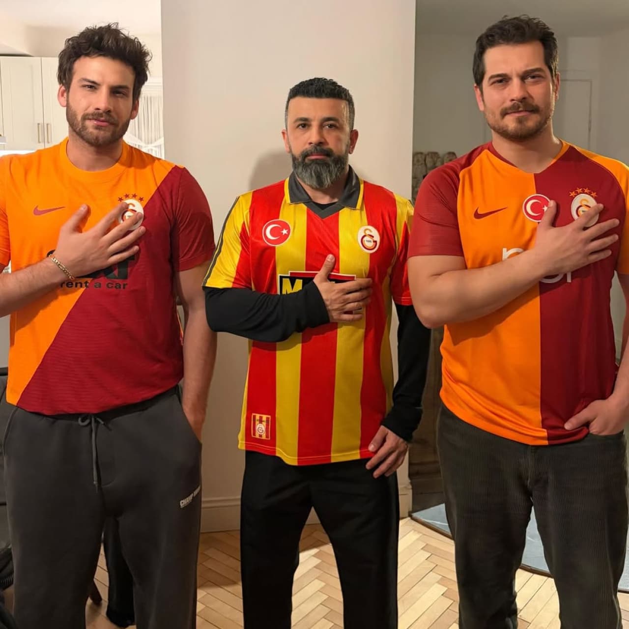 Ünlülerin Galatasaray coşkusu