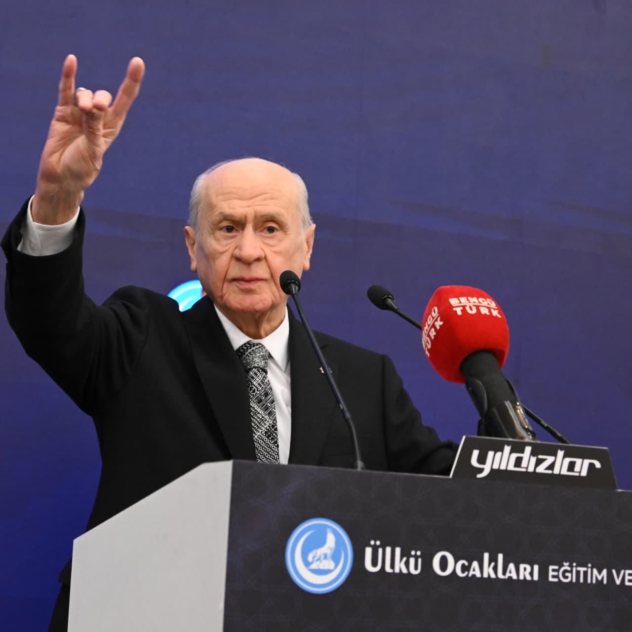Bahçeli: Savaş değil barış hakim olmalı