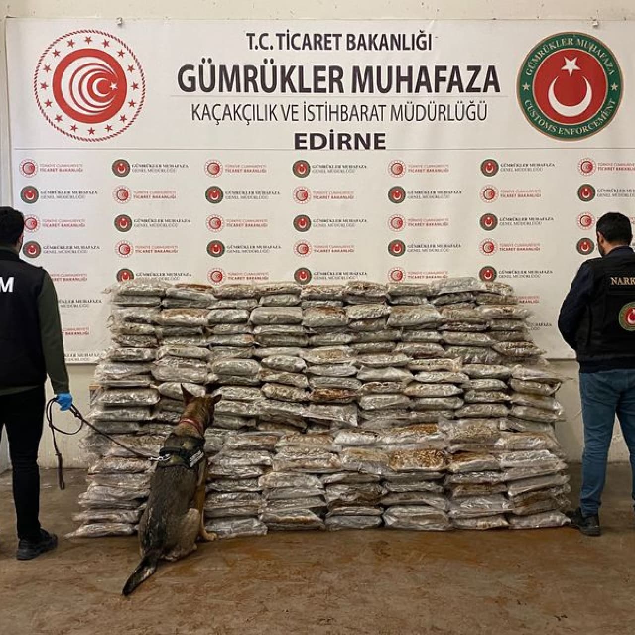 3 ayrı operasyonda 484 kilo uyuşturucu ele geçirildi