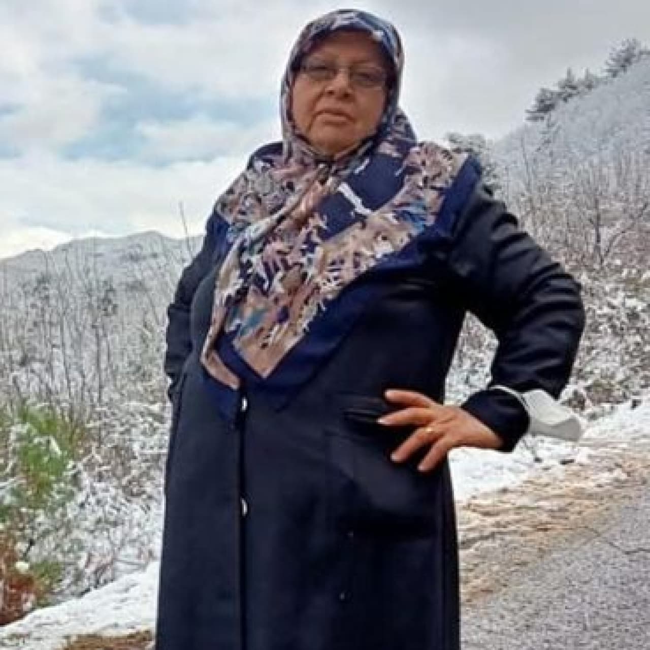 Altın için yaşlı kadına öldüresiye darp!