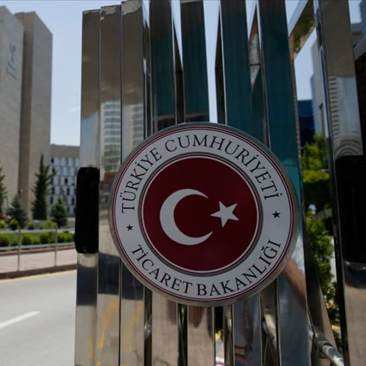 Üre cinsi eşya için gümrük vergileri sıfırlandı