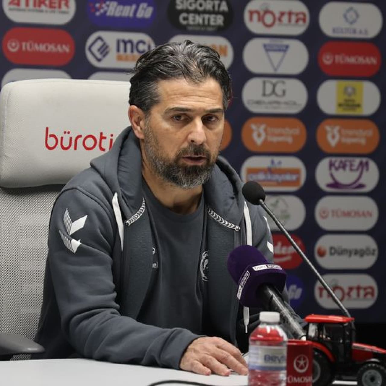 İlhan Palut'tan hakeme sert tepki!