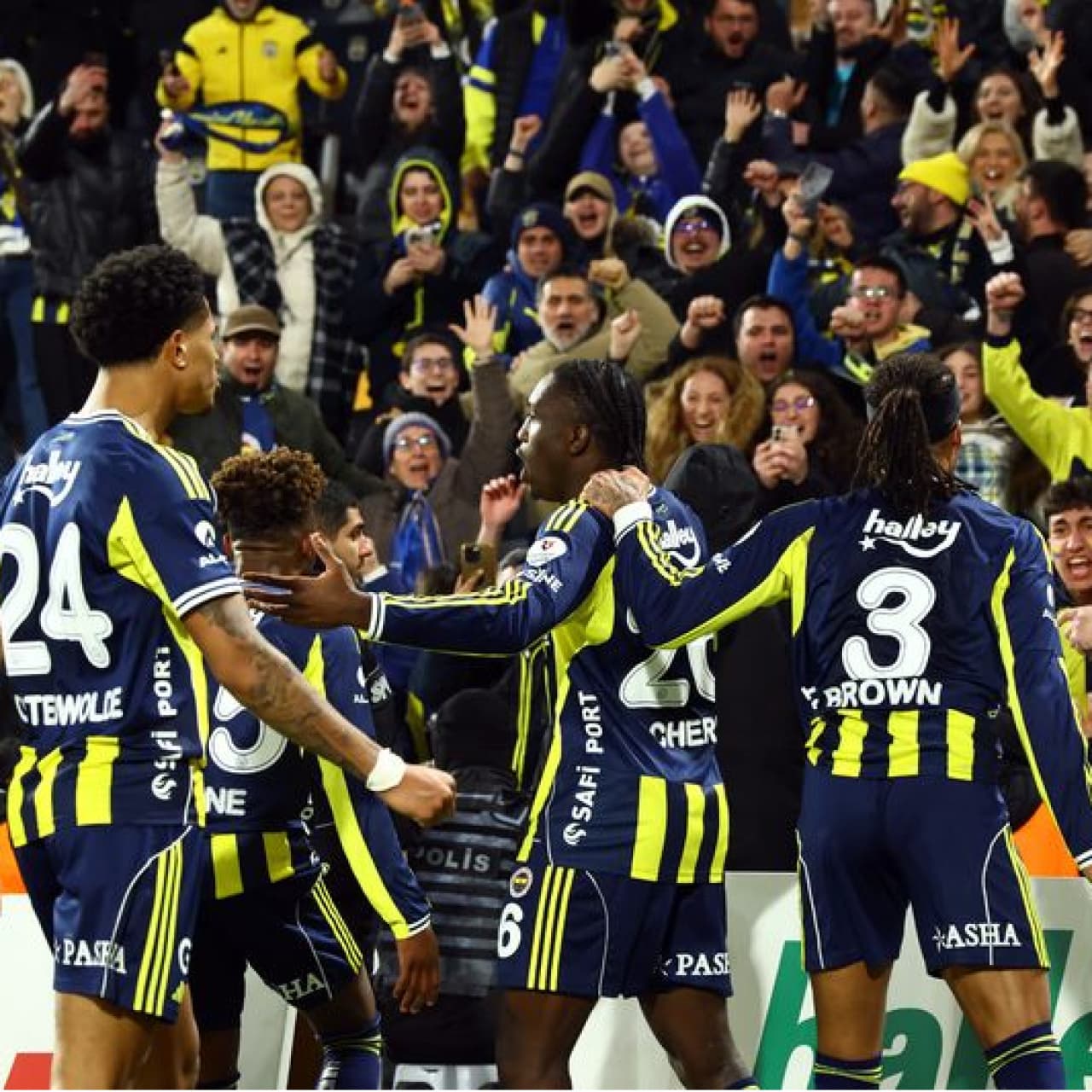 "Fenerbahçe, hakemi ve sistemi yendi"