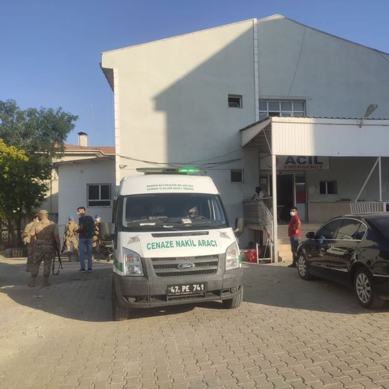 16 yaşındaki genç kız ölü bulundu! Yakınları gözaltında!