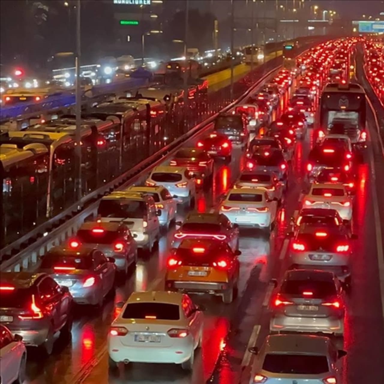 Trafiğe çözüm: “Yerin altına inmemiz lazım”