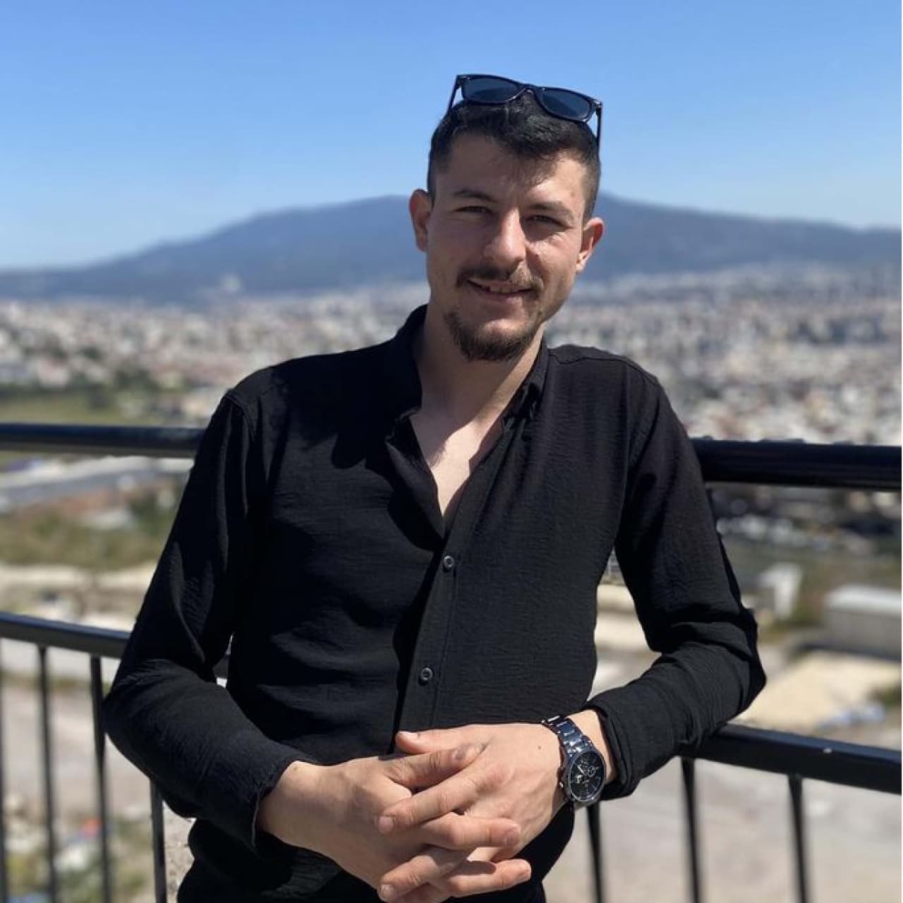 Takla atan otomobilin sürücüsü öldü