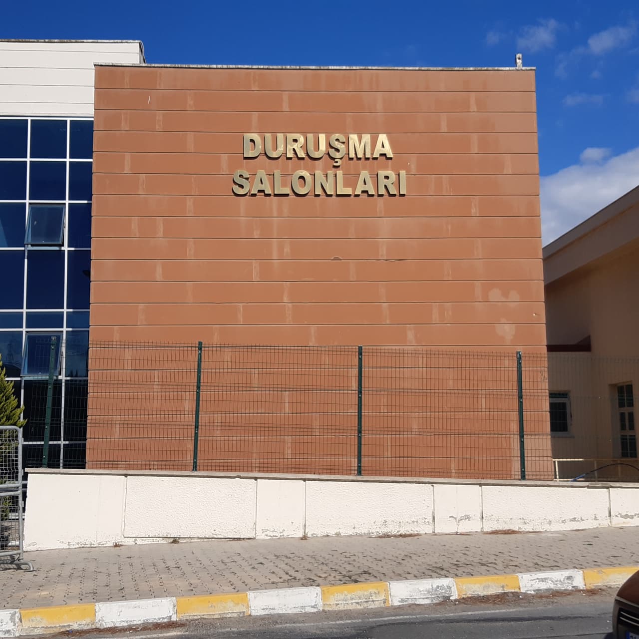 İBB 'yolsuzluk' davasında ara karar bekleniyor