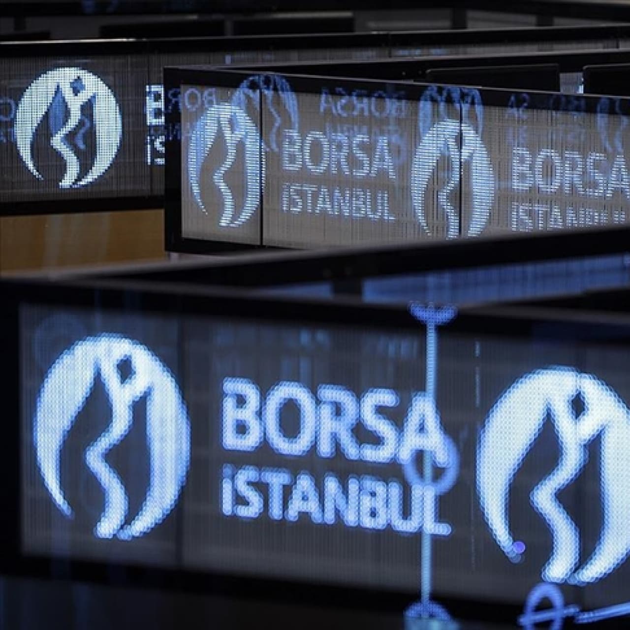 Yabancıdan 137 milyon dolarlık alım 