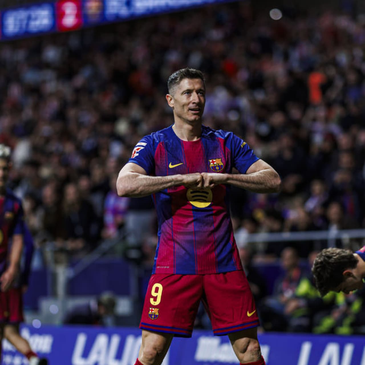 Lider Barça, Lewandowski'yle farkı açtı!