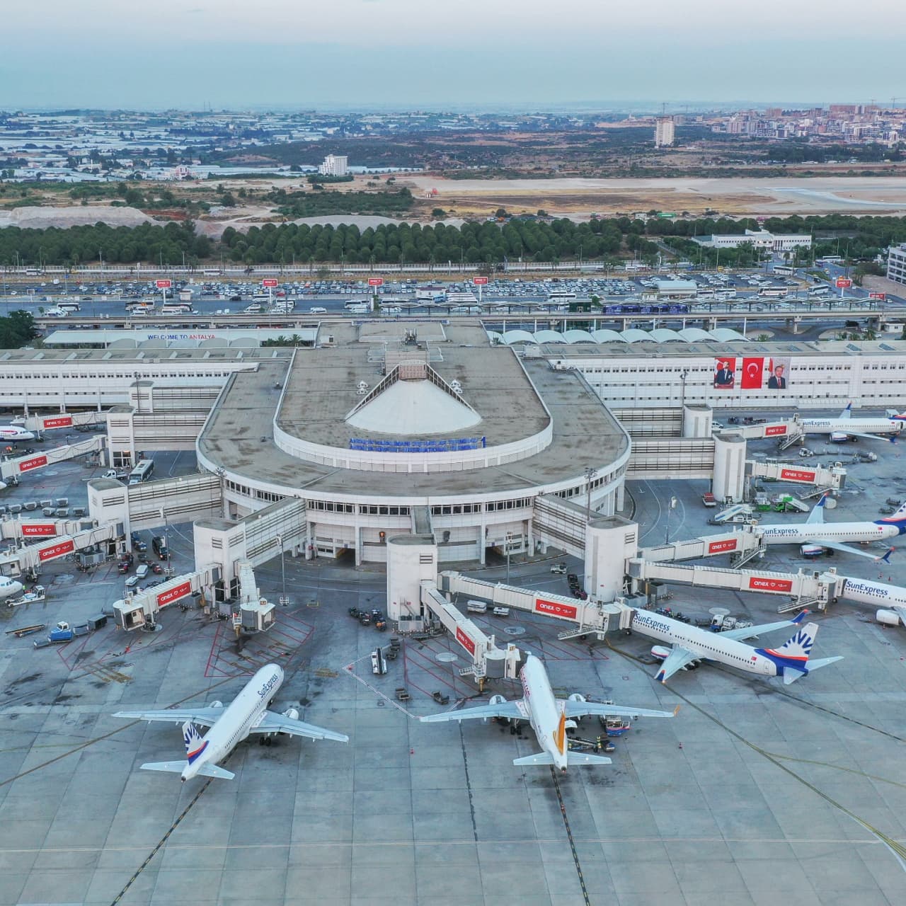 Bir ayda 16.4 milyon yolcu 