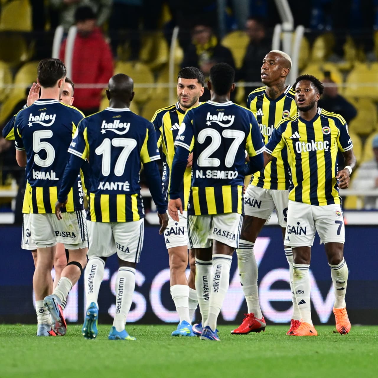 Fenerbahçe, Konyaspor karşısında!