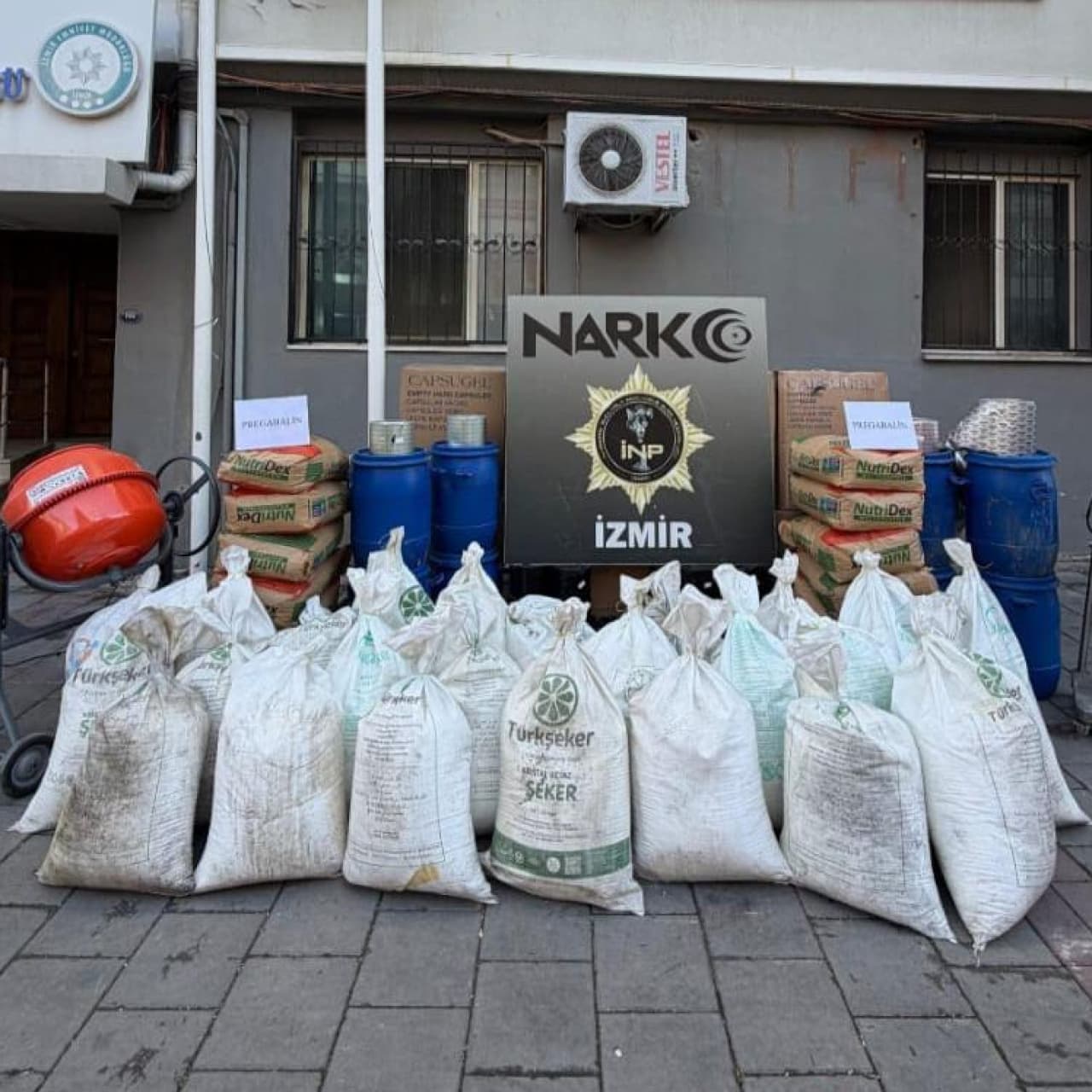 11.9 milyon hap ele geçirildi