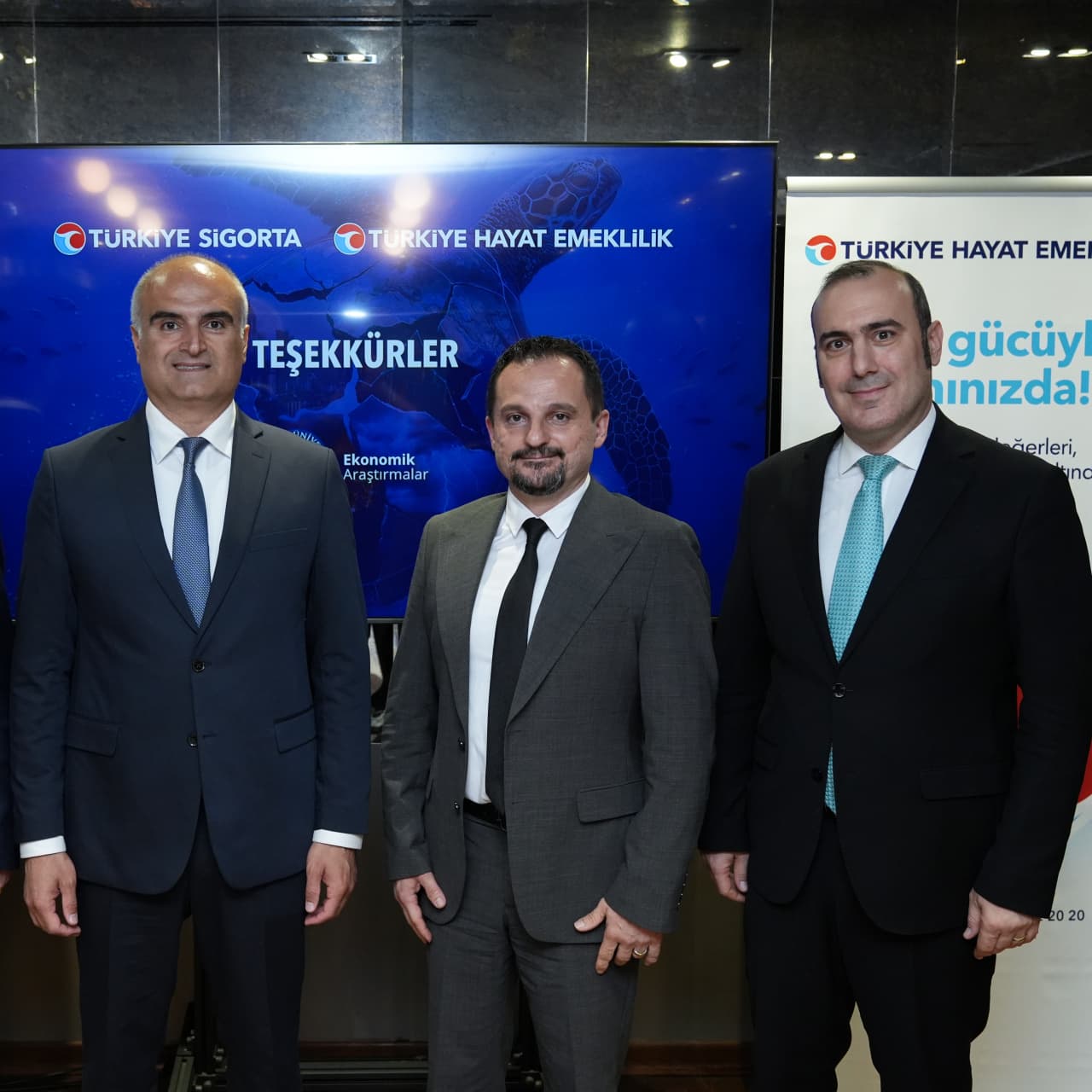 "Dezenflasyon kısa vadede prim artışlarını yavaşlatabilir"
