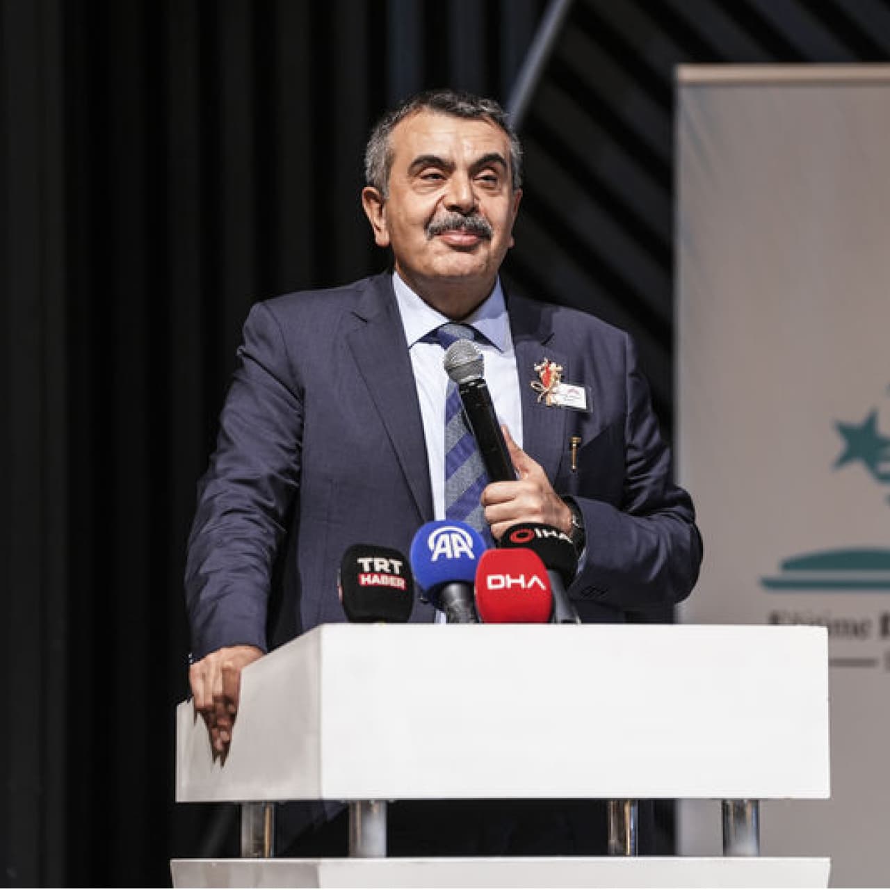 MEB'den müzik ortaokulları projesi