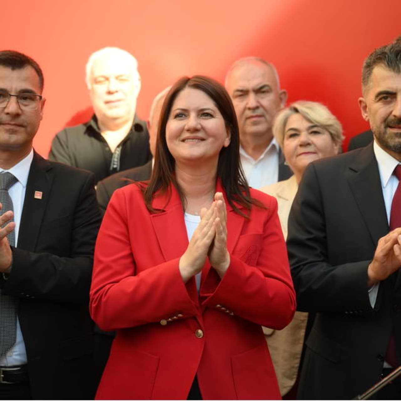 AK Parti'ye geçeceği iddialarına yanıt