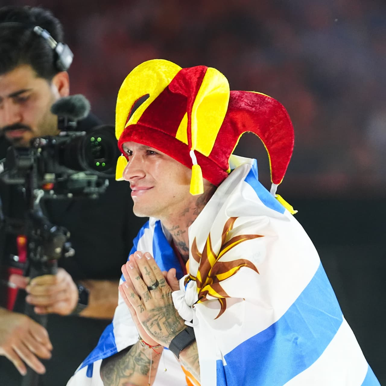 Lucas Torreira gözyaşlarını tutamadı!