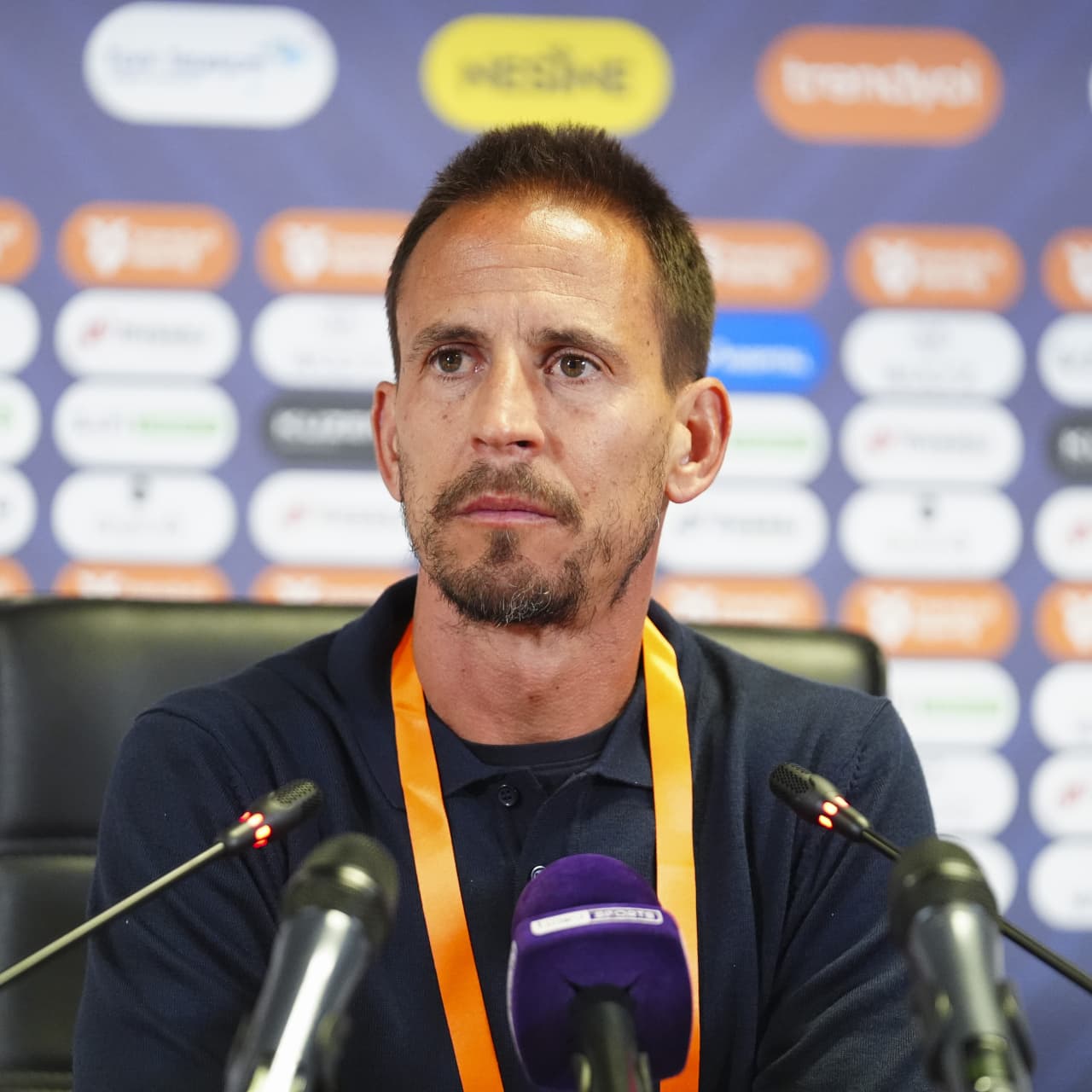 "Alanyaspor’u üst seviyeye çıkarmak istiyorum"