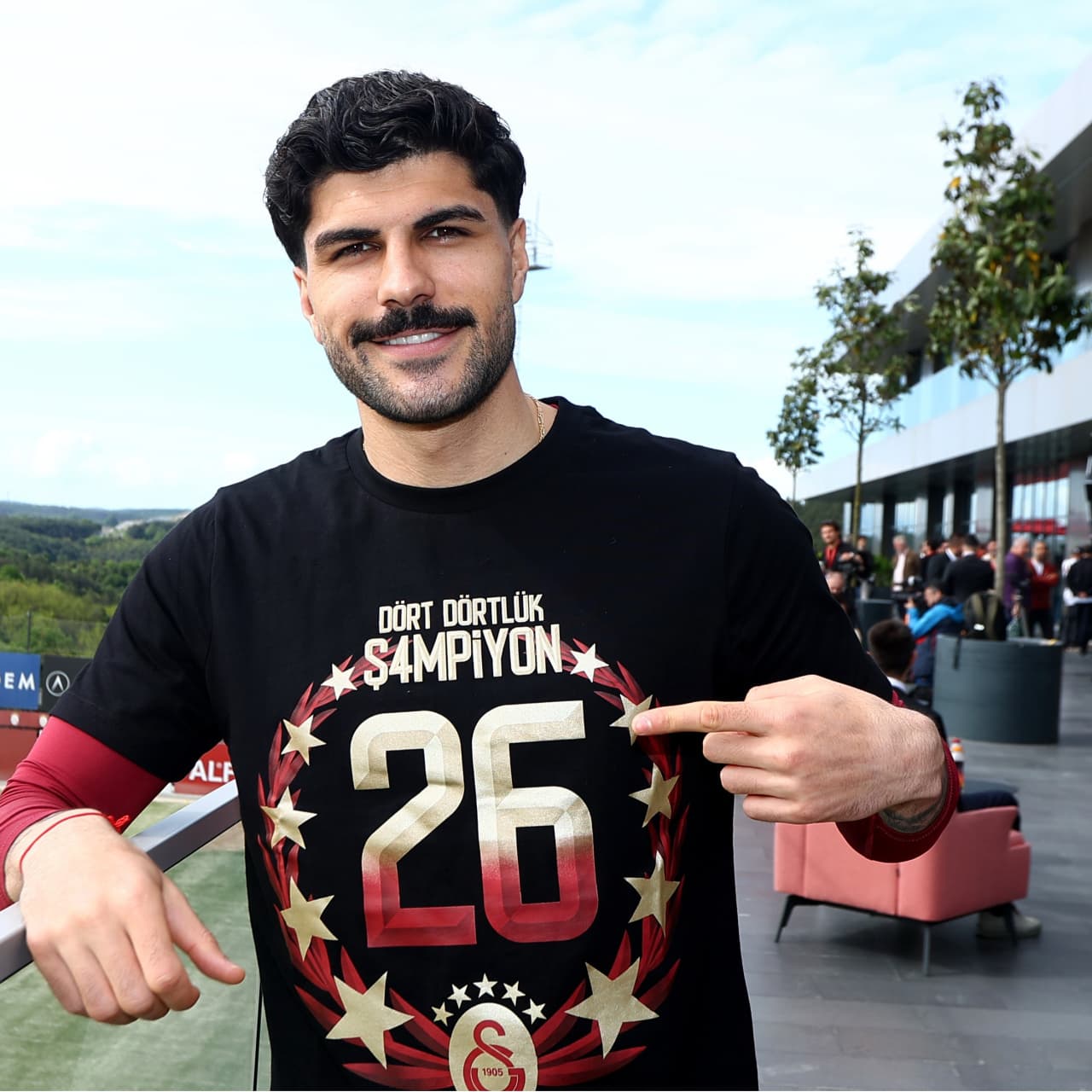 "5 defa üst üste şampiyon olmak istiyoruz"