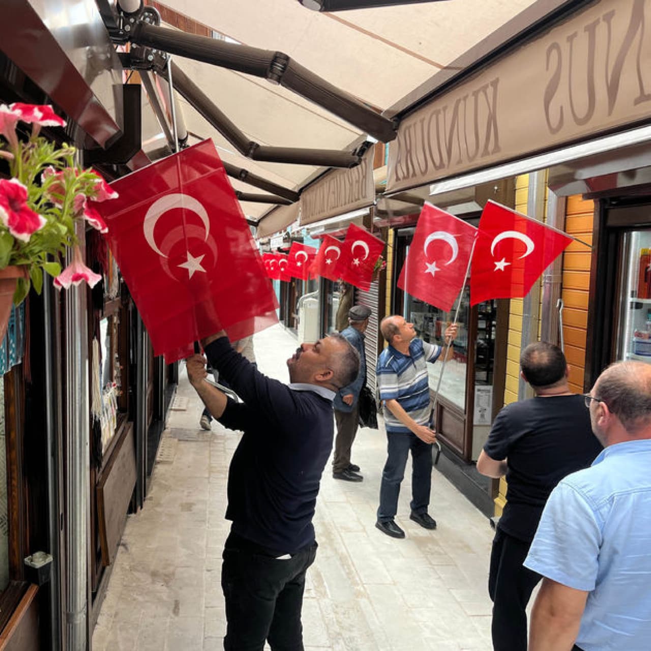 Edirne'nin "Dar Çarşı" törenle açıldı