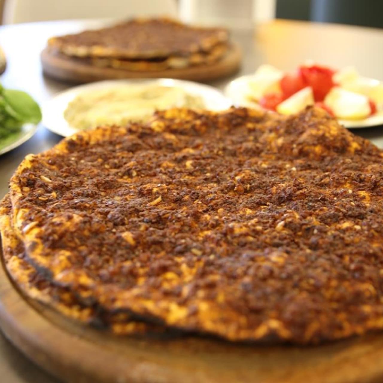 Lahmacunu bin 450 liraya satan işletmeye ceza