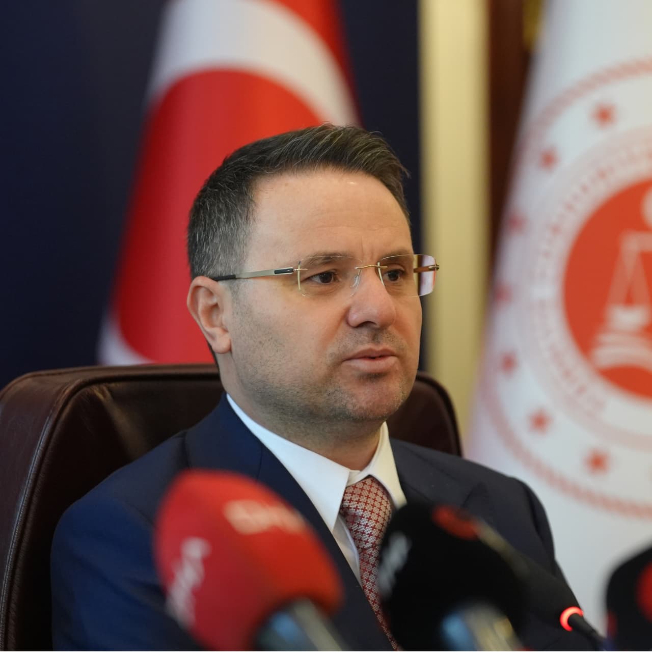 Adalet teşkilatına 15 bin personel