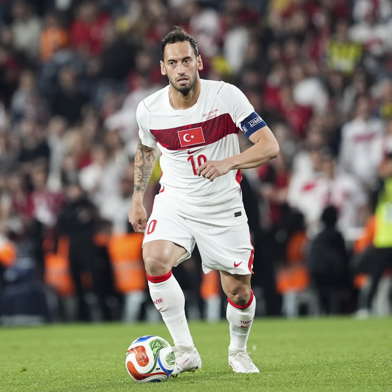 Inter'den Hakan Safi'ye Hakan Çalhanoğlu cevabı!