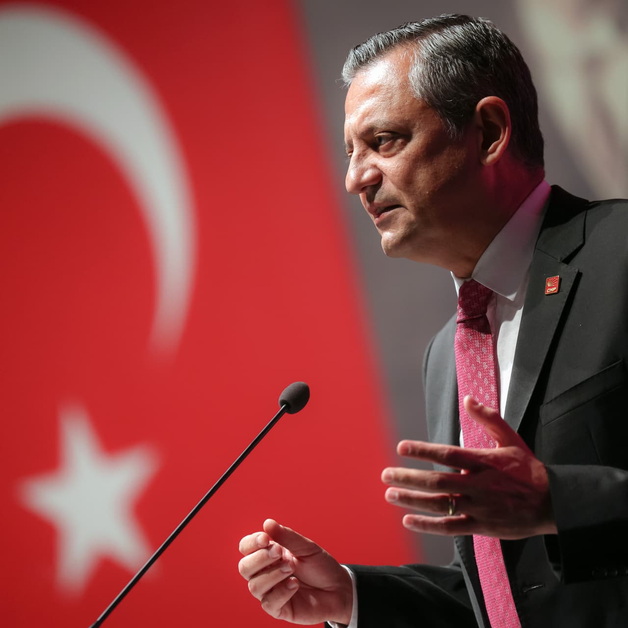 CHP MYK, Özel başkanlığında toplandı