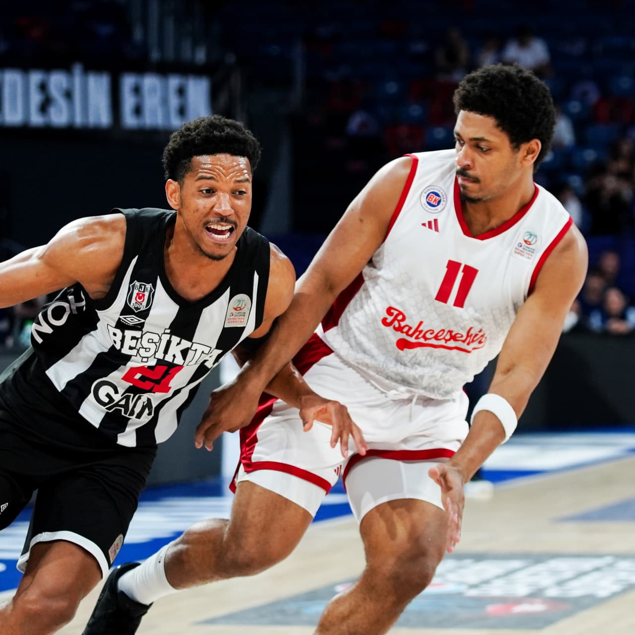 Beşiktaş seriyi son maça taşıdı!