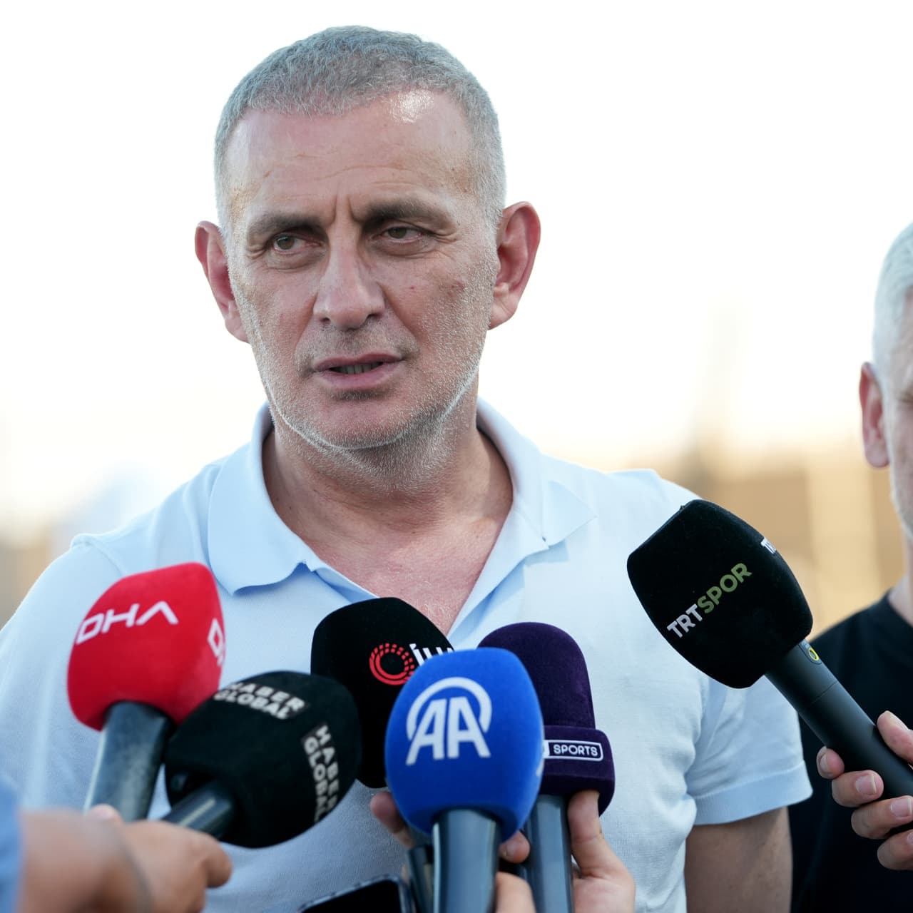 "Hedefimiz belli ama adım adım gitmek lazım"