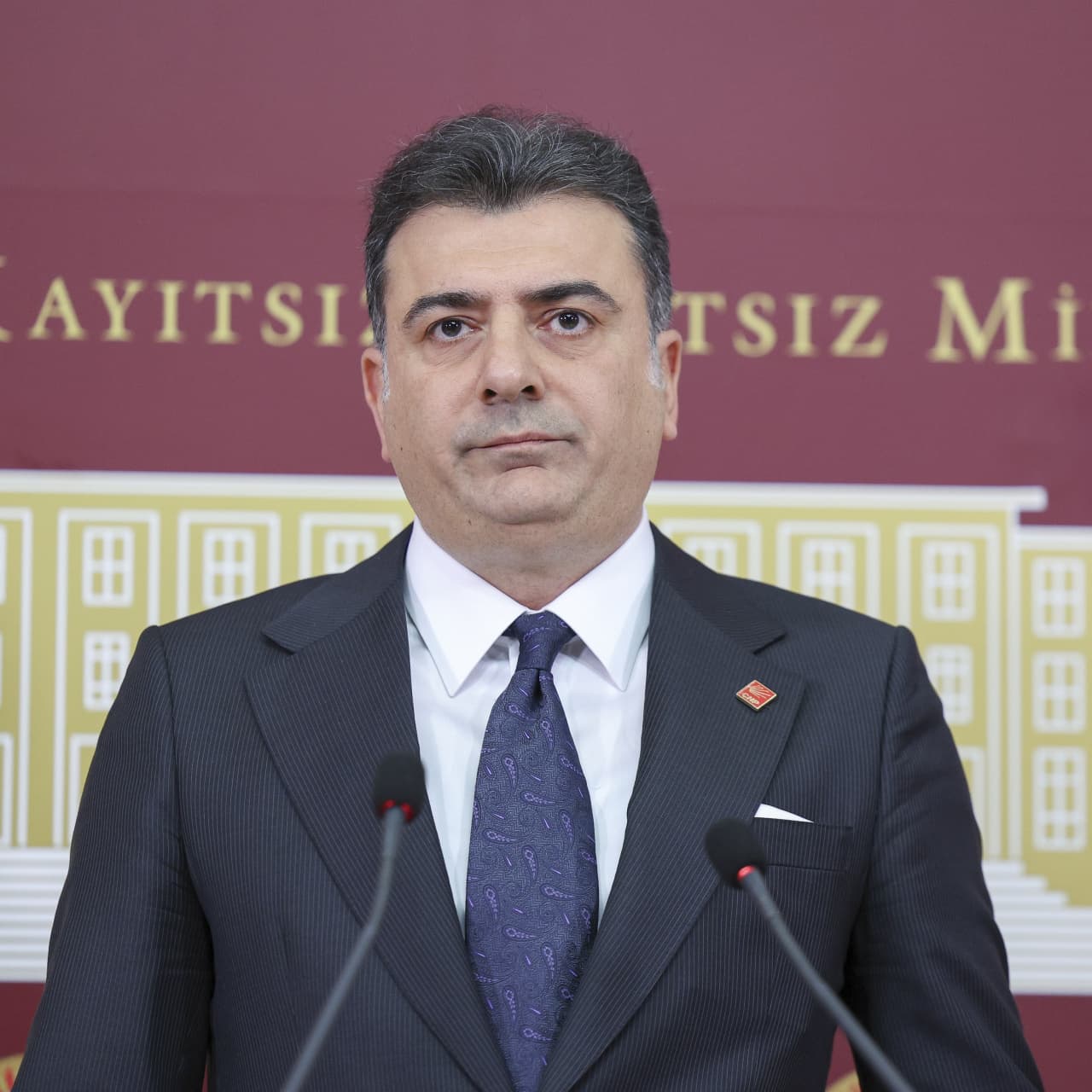 "Artık kurultayın toplanmaması suçtur"