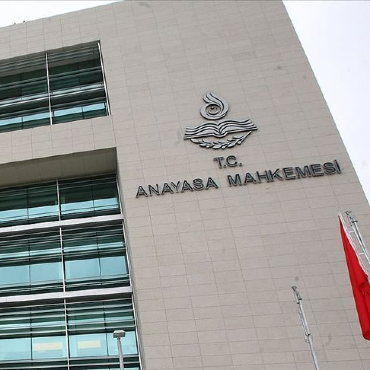 AYM'den CHP'nin başvurusuna ret
