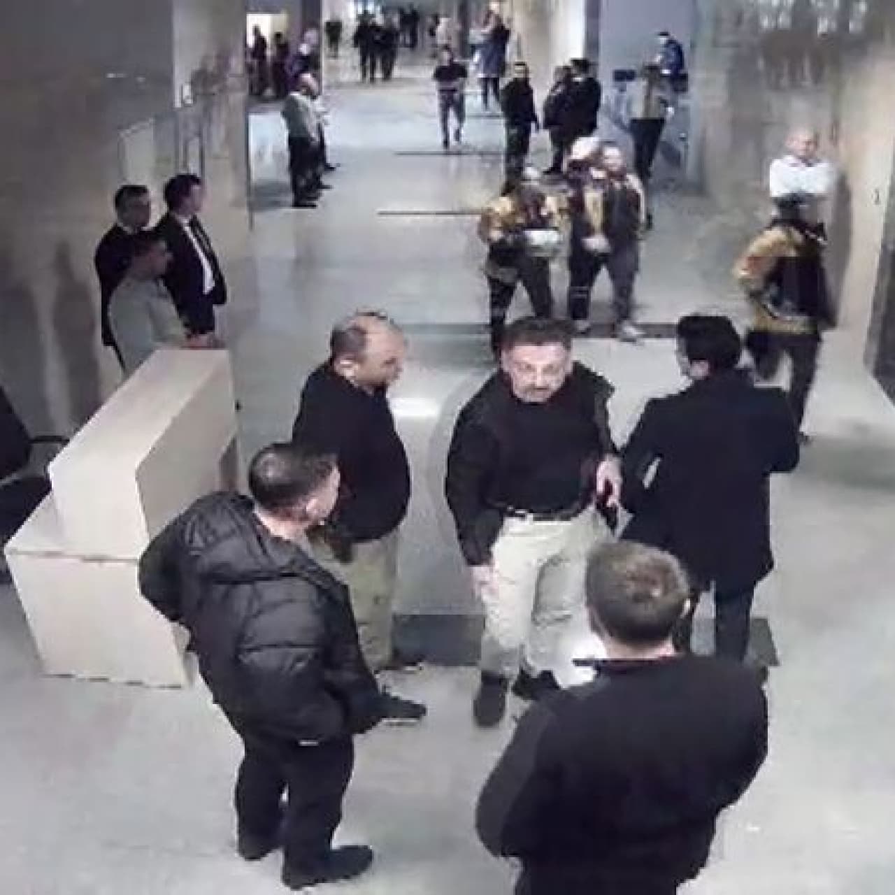 Kadın hakimi vuran savcıya 15 yıl hapis