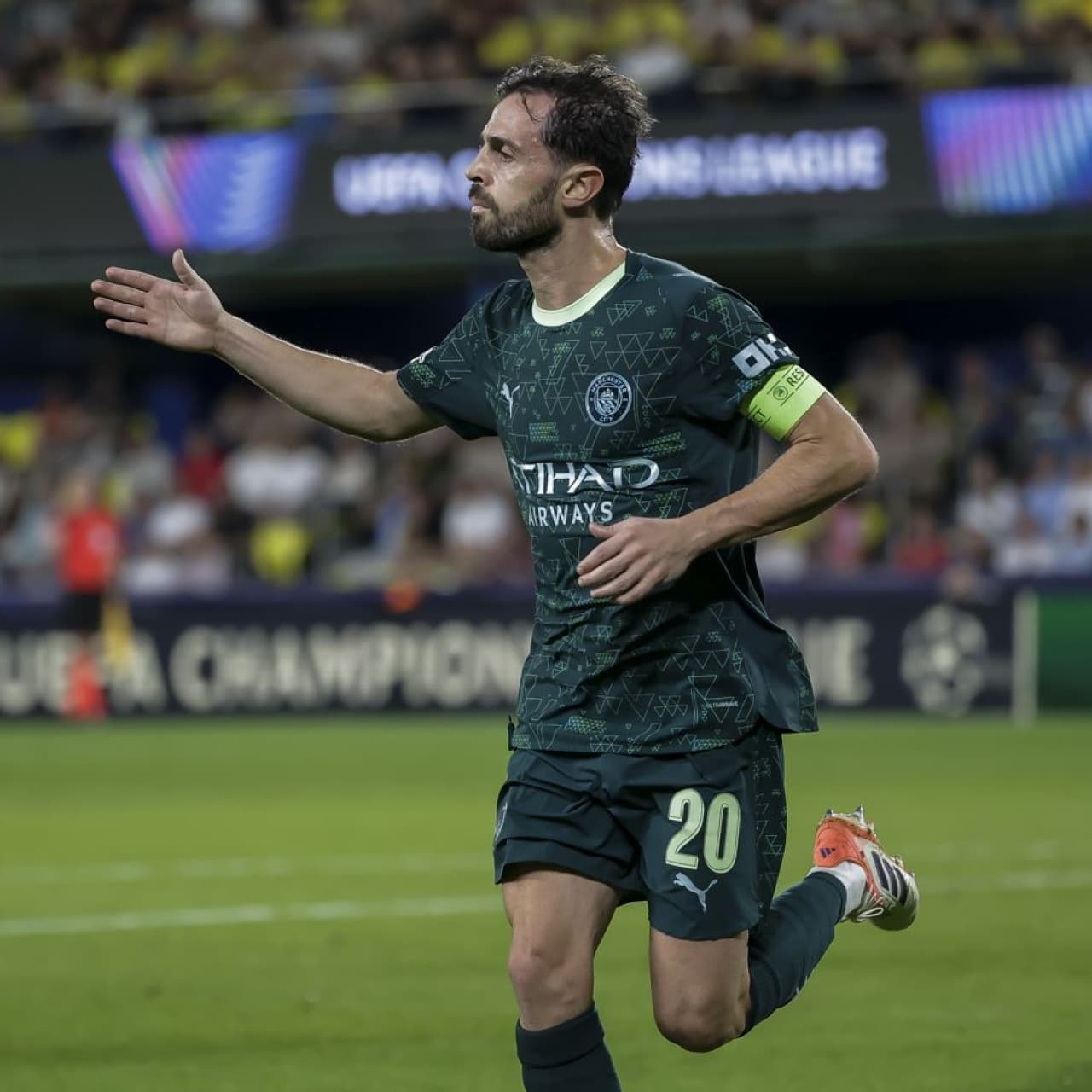 Bernardo Silva'yı Mourinho kaptı!