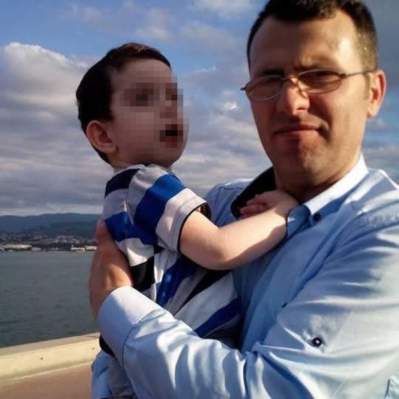 SMA’lı oğlunun bağlı olduğu cihazı kapattı... Trajik son!
