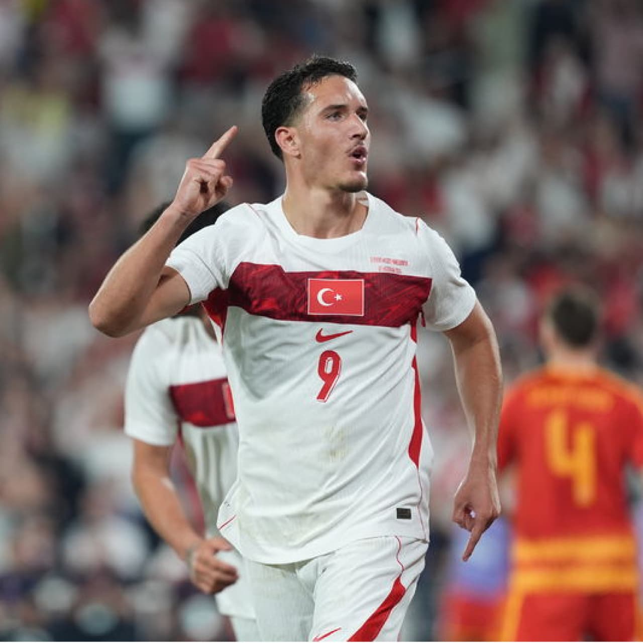 Galatasaray'dan Deniz Gül hamlesi!
