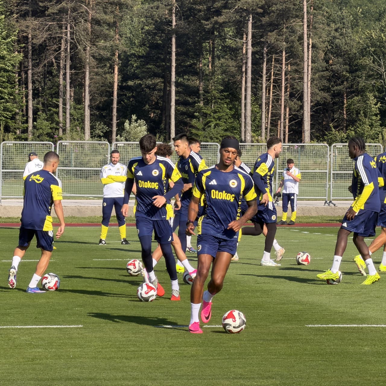 Fenerbahçe, yeni sezon hazırlıklarına başladı!