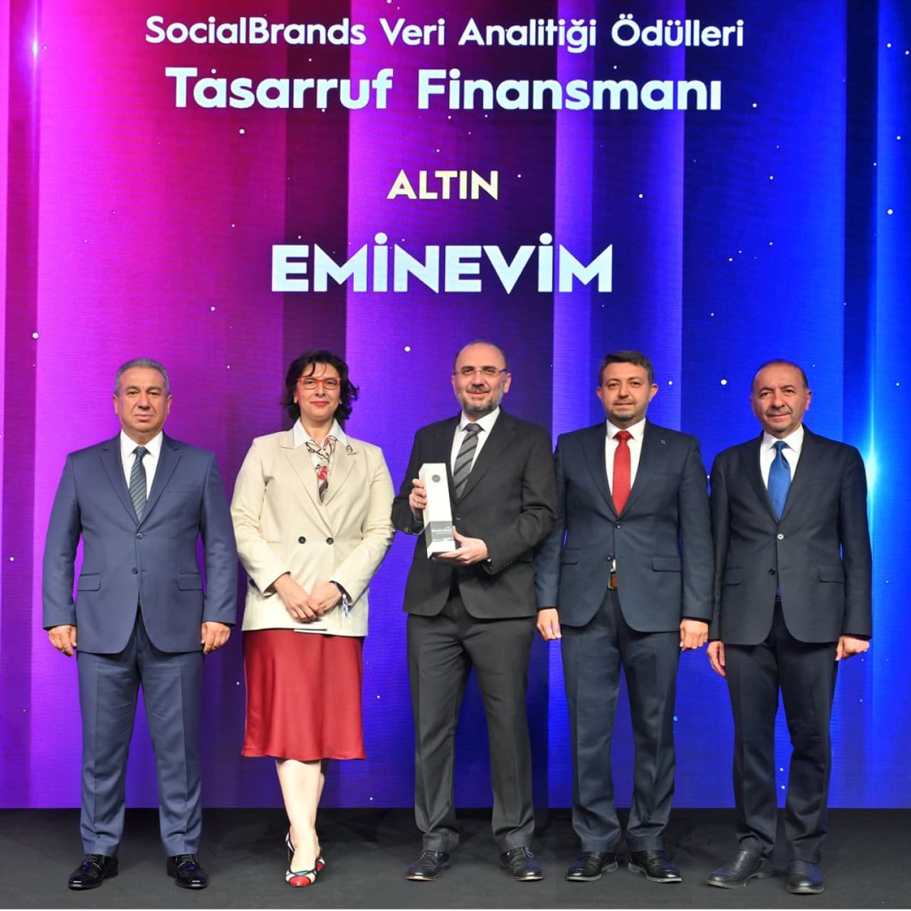 Eminevim'e Brandverse Awards’ta ödül