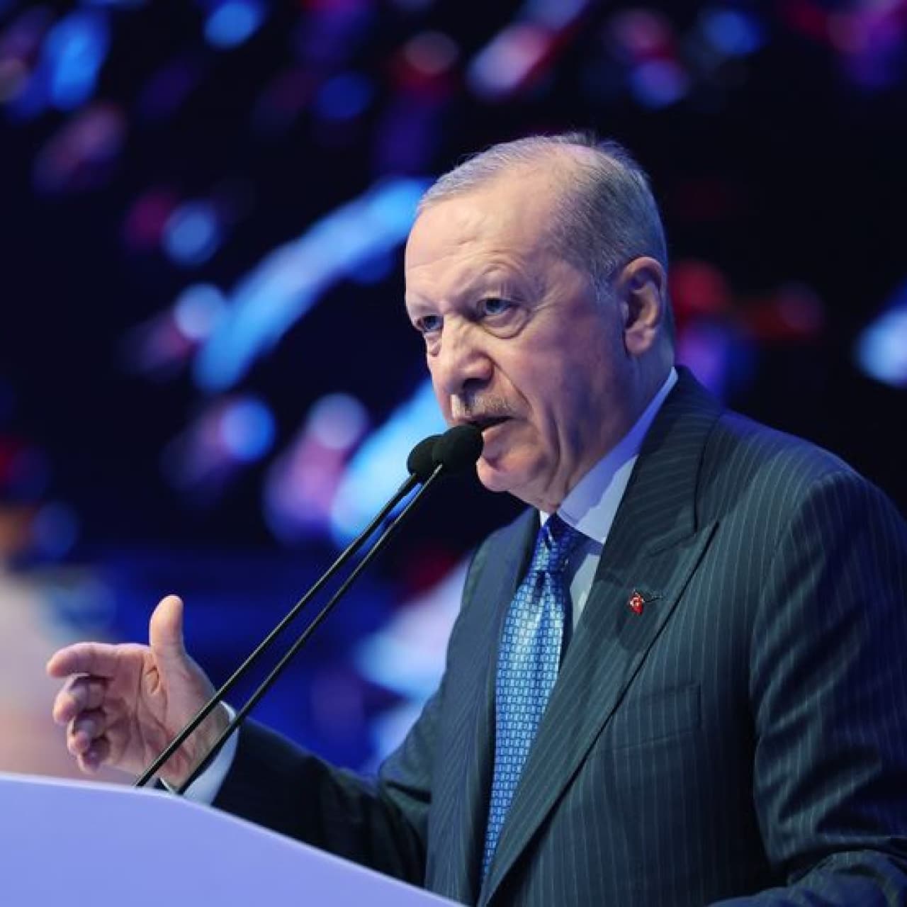 Cumhurbaşkanı Erdoğan, AK Parti çalışma kampında konuşuyor